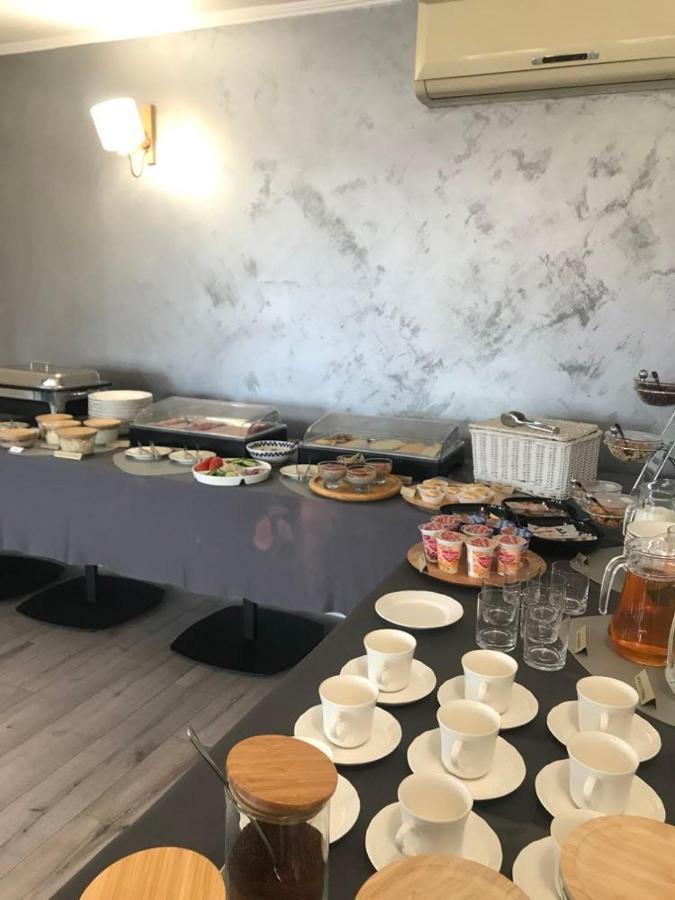 Hotel Astra Tajemniczy Ogrod Познан Екстериор снимка